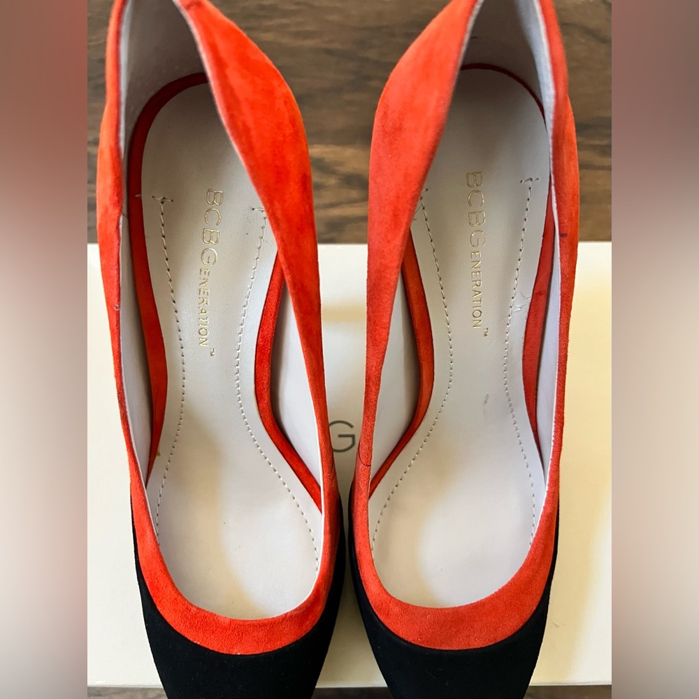 BCBGeneration PANDEE Platform Heels - Sz 7M - Picture 4 of 10